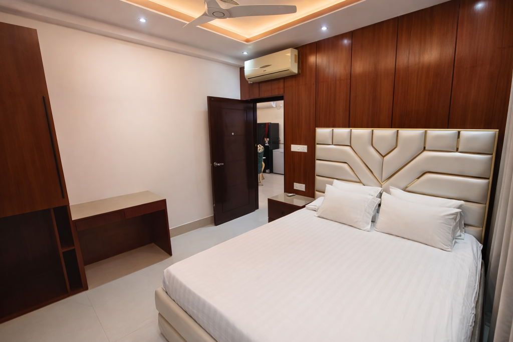 Royal Family Suite Room